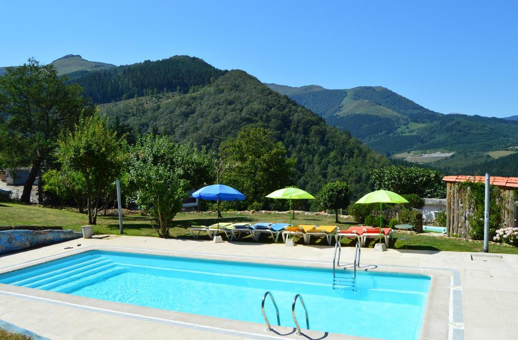 Gailurretan Hotel Каранса Екстериор снимка